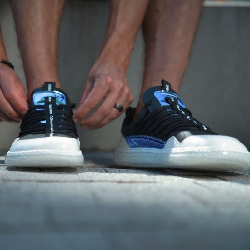 Barebarics Futura - Iridescent Black – kuva 7