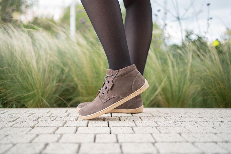 Synergy - Chocolate & Beige